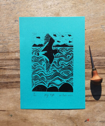 Alternative view of Fly High framed oystercatcher linocut, turquoise
