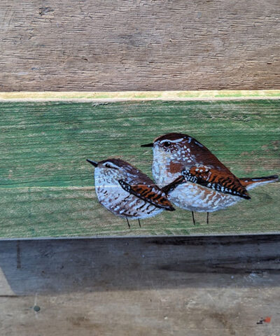 Guidance. A pair of Wren's painted on reclaimed wood. - Image 4
